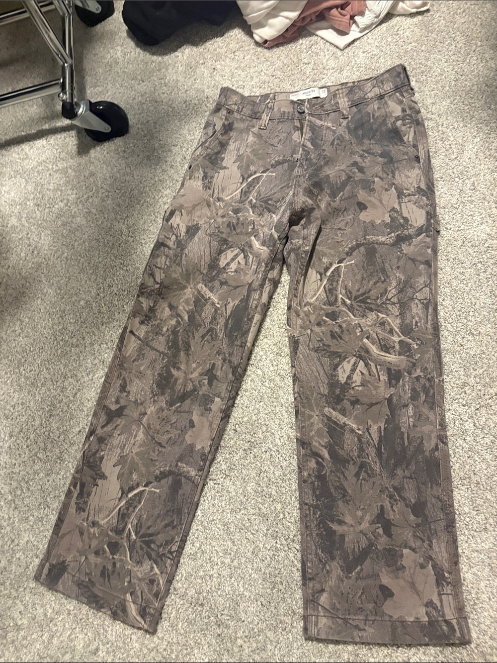 Hollister Brown Camouflage Cargo Pants